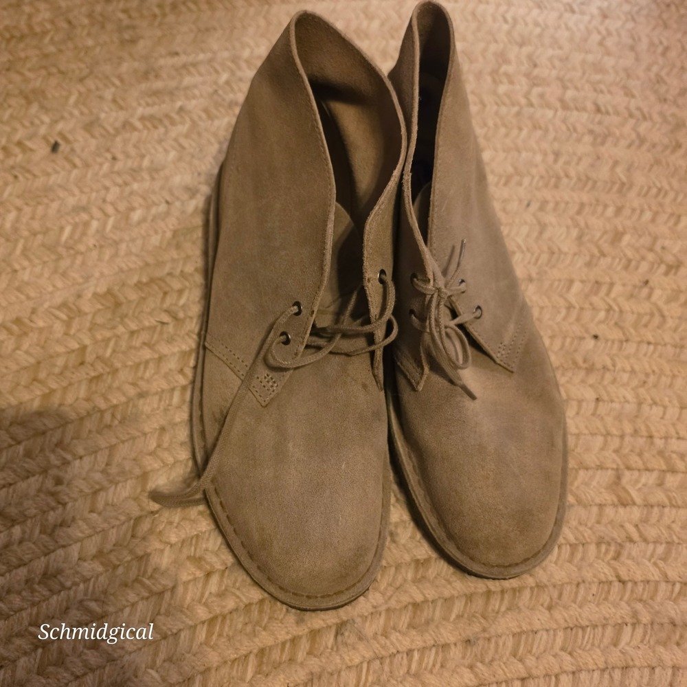 Clarks Originals Desert Boots Mens 9.5 Sand Suede Chukka Crepe Sole 260783543095